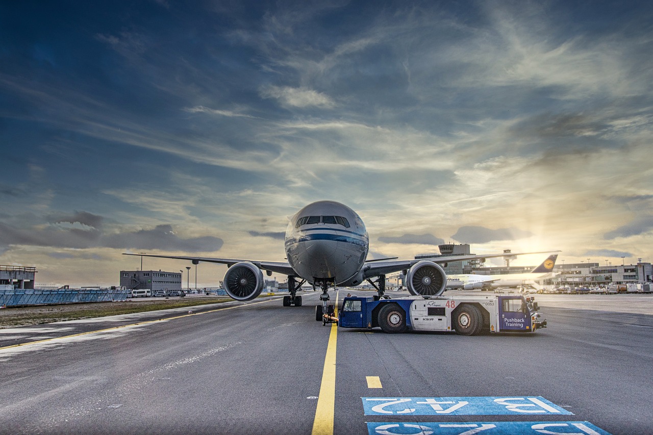 Foto: Flugzeug -- pixabay.com/TobiasRehbein